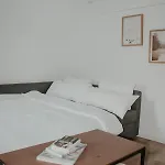 Апартаменты Cozy With A Stream View Фаллендар